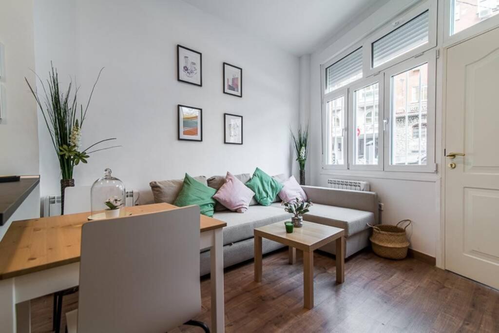 #15Pin-2 Apartamento De Un Dormitorio Plaza Castilla Madrid Ngoại thất bức ảnh