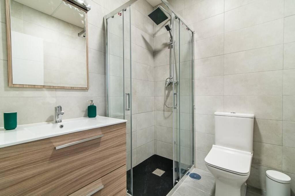 #15Pin-2 Apartamento De Un Dormitorio Plaza Castilla Madrid Ngoại thất bức ảnh